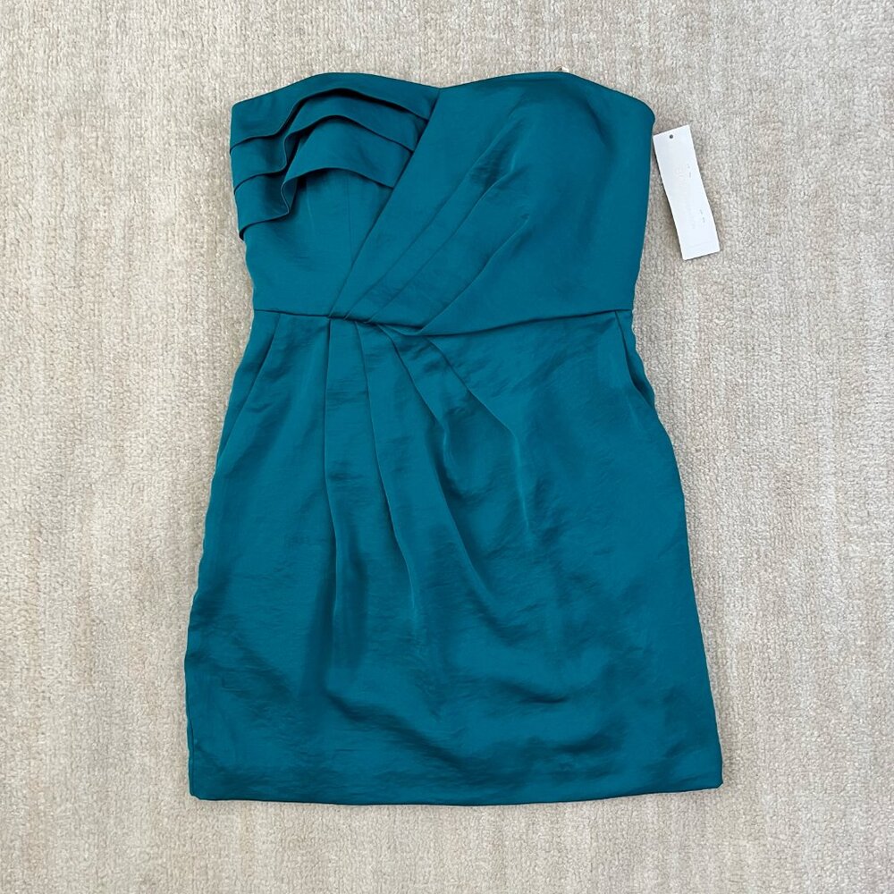 NWT BCBGeneration Strapless Mini Dress With Pockets 6